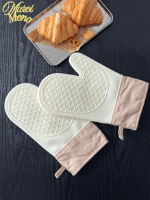 Five-Finger Thickened Silicone Oven Gloves, High Temperature Resistant To 300 Degrees, Non-Slip Heat Resistant Anti-Scalding Kitchen Baking Gloves, Microwave Oven Mitts, Cooking Accessories For Home, BBQ, Grilling, Housewarming Gift, Kitchen Safety - Multicolor - View 3