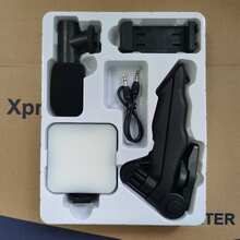 Supporto per fotocamera di telefono cellulare con luce LED rotante, mini microfono a fucile, supporto per telefono cellulare e treppiede pieghevole, stabilizzatore selfie portatile, supporto intelligente regolabile per interviste Vlog, kit di illuminazione live streaming LED - Treppiede da tavolo multifunzione in ABS, nero, treppiede portatile con altezza regolabile, design portatile a mano, perfetto per selfie, video e live streaming