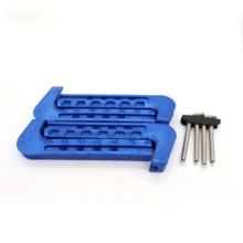 1 对可调节弹性冰鞋套，带保护刀片，稳定耐用，耐刮擦和生锈，有灰色、红色或蓝色可选，适用于在储存和运输过程中保护冰鞋，非常适合冰球鞋和花样滑冰鞋。 - 彩色 - 查看 8