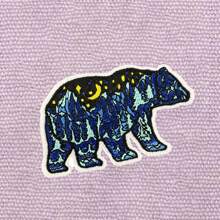 Parche de aventura al aire libre con oso y cielo estrellado de LittleJing - 3.26 pulgadas, parche bordado de hierro frío/costura colorido 1/3/5 piezas (que te brinda efectos visuales inesperados)