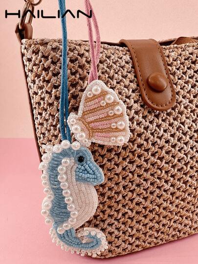 HAILIAN Beaded Ocean Creature Pendant Set, Including Beaded Whale, Turtle, Pearl, Pearl Whale, And Rhinestone Turtle. Can Be Used As Bag Charm, Keychain, Or As A Small Gift For Family, Friends, And Loved Ones On Birthdays, Holidays, And School Ceremonies. Materials: Beads, Inlaid Pearls, Handmade Studded Pearls.