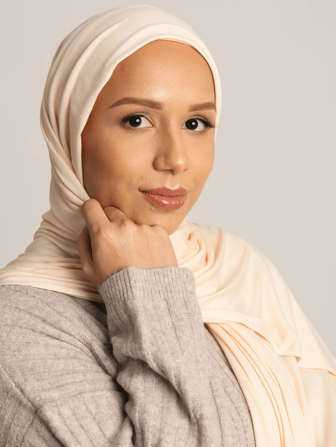 1 件女士简约经典纯色优雅休闲边缘围巾，优质针织面料粘胶针织头巾围巾，长款头巾式头巾，适合日常生活、外出和聚会