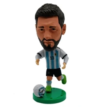 Figura coleccionable fútbol soccer Messi Argentina, figura deportiva Messi con camiseta de Argentina, accesorio para coleccionistas - Azul y blanco - Ver 3