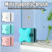 1个超强磁性鱼缸玻璃清洁器，配有1.2英寸迷你清洁垫和藻类刮刀。防滑防刮，专为去除漂浮物而设计。这款鱼缸清洁工具适用于厚度为2-8毫米（0.08-0.31英寸）的鱼缸。