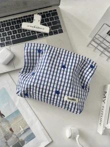 1pc Delicate Lace Floral Lightweight Makeup Bag, Large Capacity Portable Skincare Products Storage Pouch, Travel Organizer Cosmetic Bag,Christmas Gifts,Pouch,Travel,Gifts For Women Travel Essential,Pouch,Clutch / Small Handbag, Makeup Organizer,Makeup Organize,Pouch,Brush Holder,Mini Pouch,Large Capacity Pouch,Gifts For Women,Christmas Gifts,Gift Ideas For Women - Multicolor - View 7