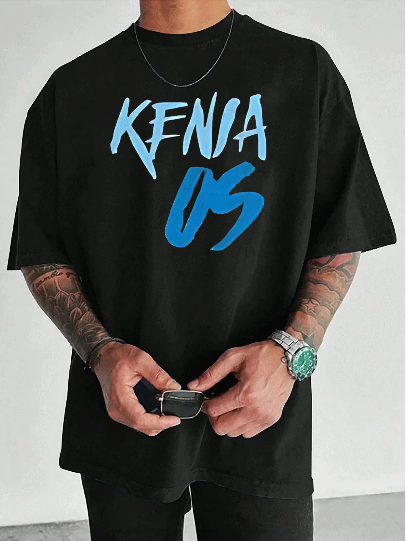 Camiseta de verano masculina moda patrón casual estampado texto KENIA 05 estilo streetwear cuello redondo manga corta 220g algodón puro pesado gruesa y cómoda - Negro - Ver 1