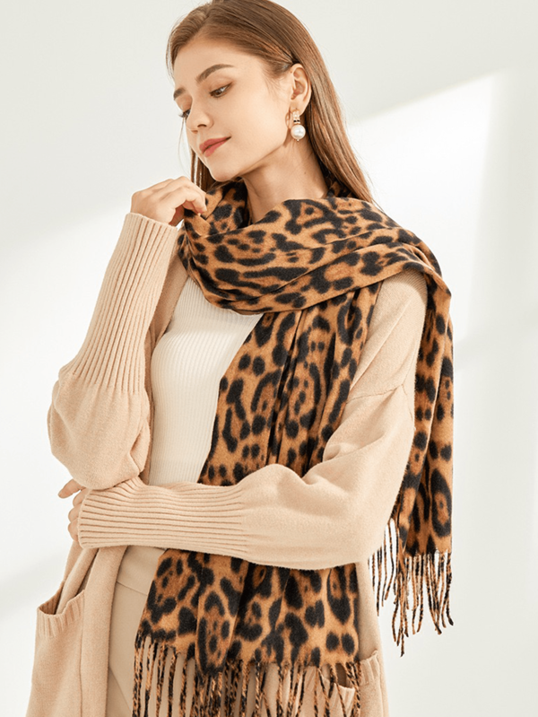 1pc, Ladies' Autumn And Winter Leopard Print Scarf, Anti Cashmere Scarf, Thick Warm Scarf, Sexy Scarf, Suitable For Wearing In Autumn And Winter Women Winter Scarves