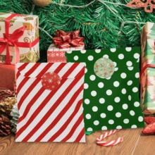 24 Stück Weihnachts-Papiertüten, Kraftpapier Süßigkeitstüten Geschenkverpackung Dekoration Leckereien Süßigkeiten Tüten für Kinder Mädchen Jungen Geburtstag Weihnachtsparty Gastgeschenke Weihnachtsdekorationen Weihnachtspyjamas Weihnachtsgeschenke Weihnachtsdekoration