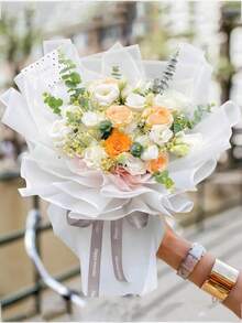 20 Sheets Luxury Gold Foil Edge Flower Wrapping Paper - Waterproof Bouquet Wrap, Premium Wedding Gift Packaging, Reusable Aesthetic Floral Craft Paper 22.8x22.8 Inches, Autumn And Winter Florist Supplies, DIY Gift Box Decor,Christmas Decor