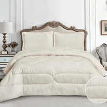 Exquisite 3 Piece Jacquard Bedspread Set With Pillow Shams – Soft & Elegant Bedding For A Cozy Night's Sleep