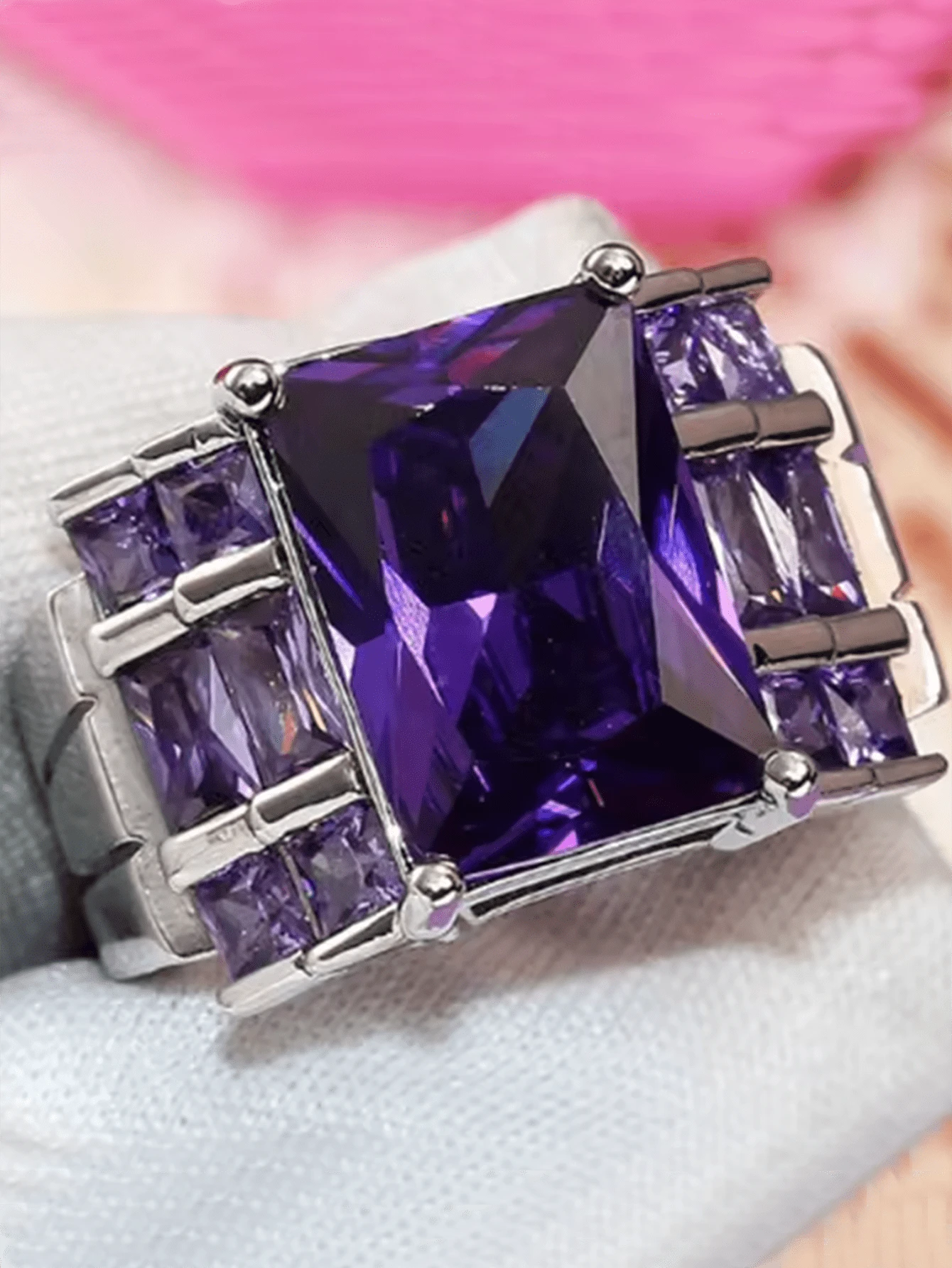 Vintage Luxury Purple Rhinestones Artificial Zirconia Rings For Women Fashion Women Rings Jewelry Accessories Engagement Party Gift