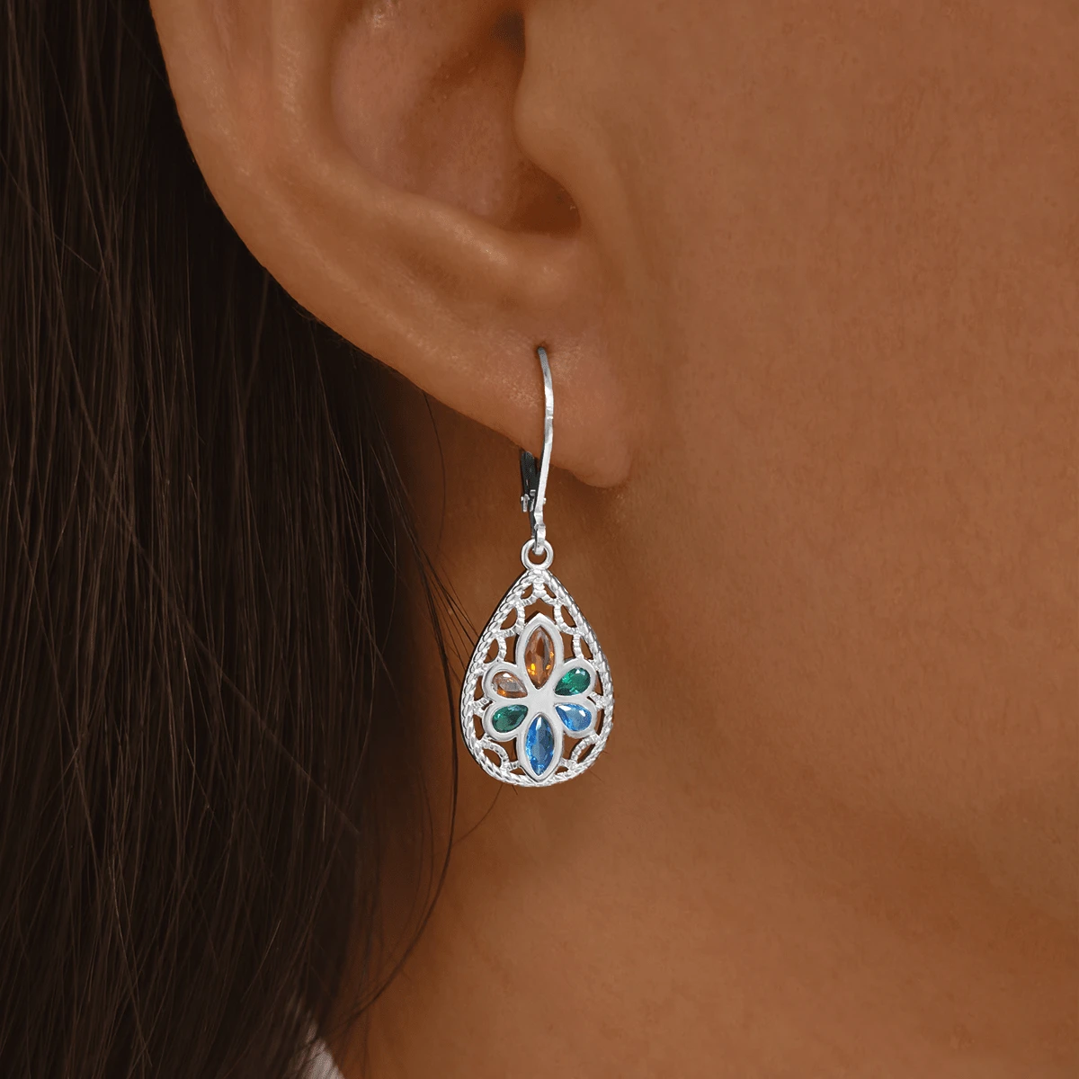 1 pièce Boucles d'oreilles mode en argent 925 avec pierre de zircone cubique, fleur et motif géométrique coloré de style gothique floral. Convient pour le quotidien, les fêtes, les vacances, en cadeau pour soi, la famille et les amis - Argent - Voir 1