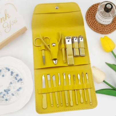 16 件美甲套装，不锈钢指甲钳套装，专业美容套装，面部、手部和足部护肤和指甲护理工具，带皮革旅行盒，便携式美容工具套装，专业美容套装，旅行美甲套装，包，送给家人和朋友的首选礼物