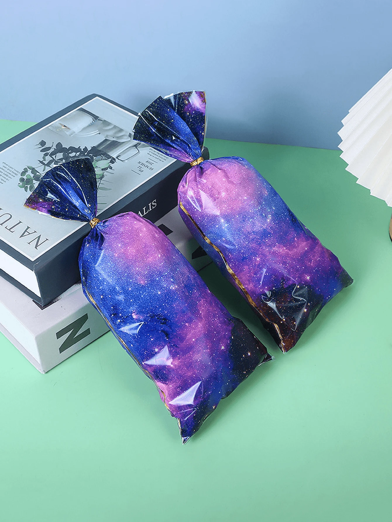 50 Pcs Colorful Starry Sky Gift Bags, Plastic Glass Paper Gift Bags, Mysterious Starry Sky Themed Gift Packaging Bags, Storage Bags, Colorful Starry Sky Gift Bags, Suitable For Party Decoration, Birthday Party Decoration, Wedding Party Decoration, Baby Party Decoration, Bridal Shower Packaging Bags, Party Gift Packaging Bags, Christmas Party Decoration Supplies
