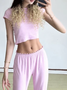 Conjunto de top corto de cuello redondo casual de unicolor brillante y pantalones rectos sueltos