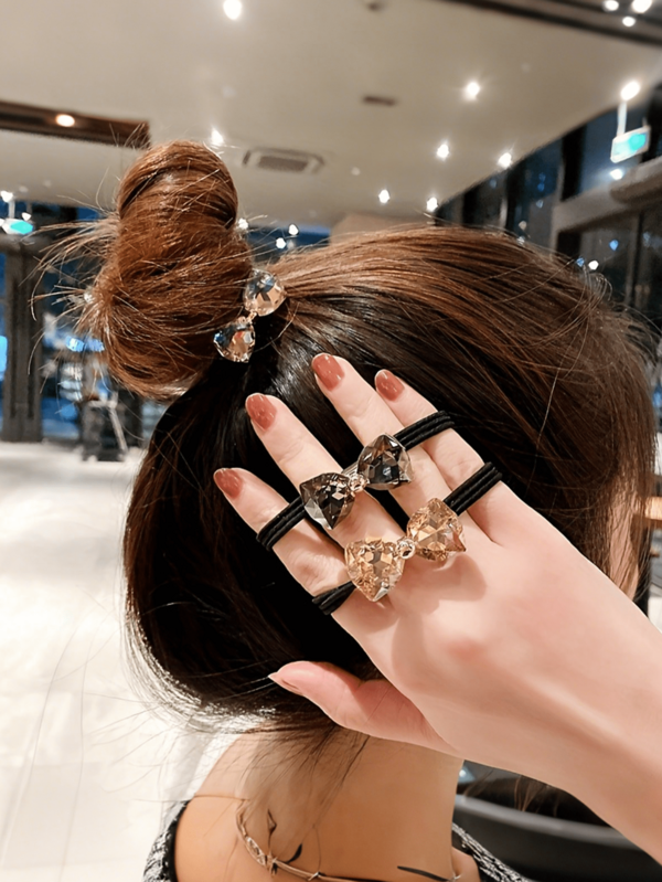 1 Stück eleganter einfarbiger Strass-Schleife Haargummi - modischer elastischer Pferdeschwanz-Scrunchie, eleganter süßer Polyester-Harz-Haargummi mit Strass-Schleife, minimalistischer Dutt/Pferdeschwanz-Haargummi, geeignet als Haarschmuck für Frauen und Mädchen