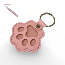 1pc Creative Pet Hair Memorial Keychain – Cat & Dog Fur Keepsake Pendant | Cute Leather Keepsake Box (PU Leather Paw Print/Heart Shape) | Valentine's Day/Christmas/Halloween/Thanksgiving/Mother's Day Gift