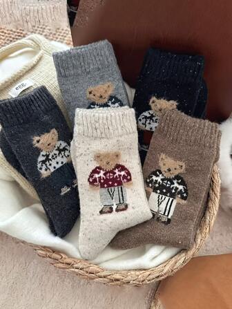 3/5双随机复古卡通波点可爱小熊中筒袜，秋冬季