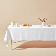 1Pc White Wrinkle-Resistant Polyester Tablecloth - Halloween Christmas Birthday Party Decor, White Table Cover For Outdoor Picnics, Weddings, Camping, Kitchen