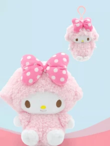 Muñeco de cordero pequeño Sanrio Piano Beinno, adorable llavero de peluche rosa, animal de peluche súper suave y esponjoso, diseño de cordero único con lindo lazo y accesorios de fresa, peluche abrazable de alta calidad para niñas, regalo coleccionable perfecto para cumpleaños, ideal para decoración del hogar, colgante de mochila, compañero de viaje, ideal para regalos de fiesta y decoración de habitaciones, mercancía de personajes kawaii para fanáticos.