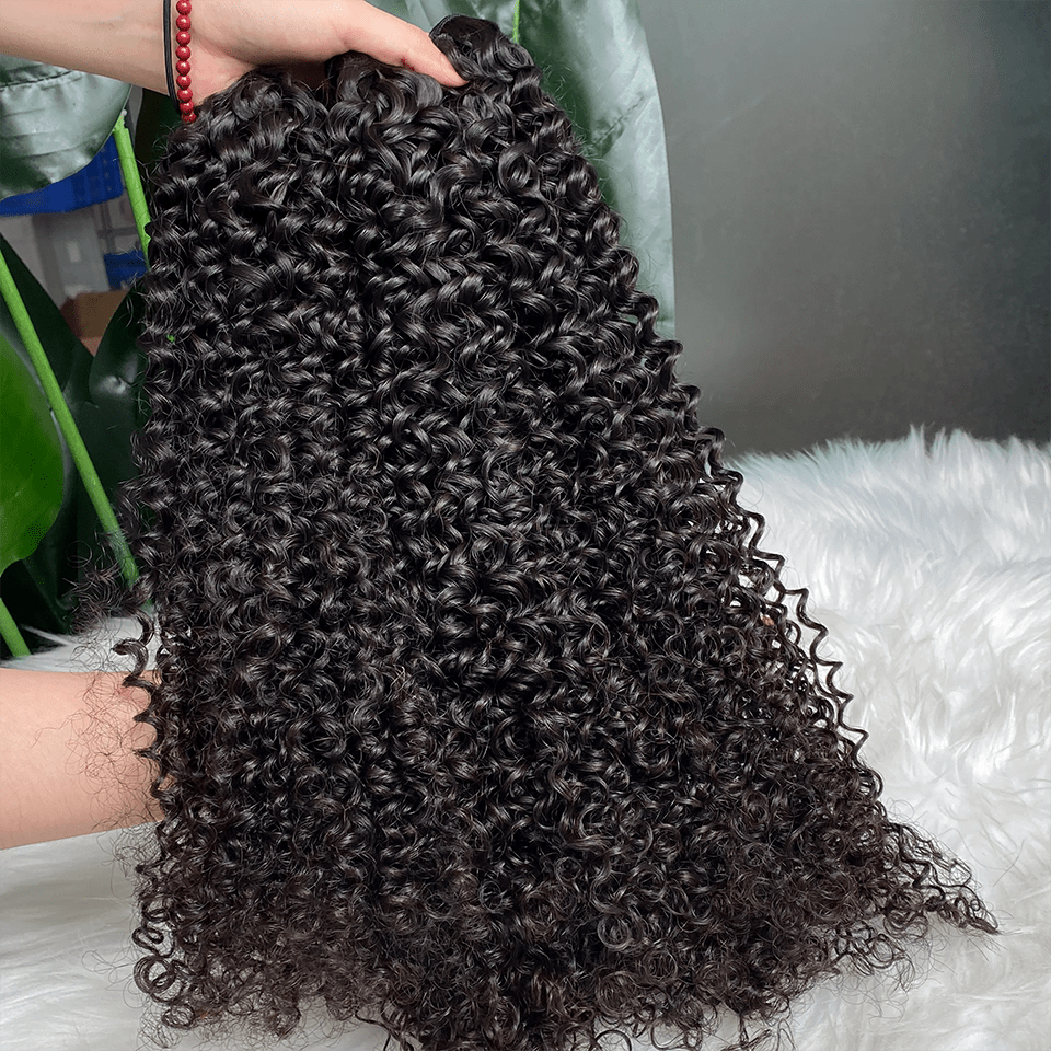 Pacchetti di capelli umani ricci ondulati tessitura rapida bagnati e ondulati estensioni di capelli vergini grezzi non trattati 1/3 fascio trama riccia crespa Jerry Curl colore naturale per donne