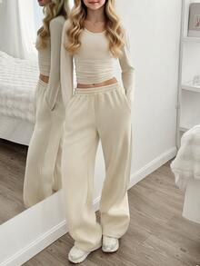 Bộ đồ 2 mảnh dành cho nữ, kiểu dáng tối giản thanh lịch gồm áo crop top cổ tròn xếp ly màu trơn và quần ống rộng, thoải mái, nhẹ nhàng thoáng khí, phù hợp cho trang phục hàng ngày tinh tế, cỡ lớn. - Màu be - Xem 6