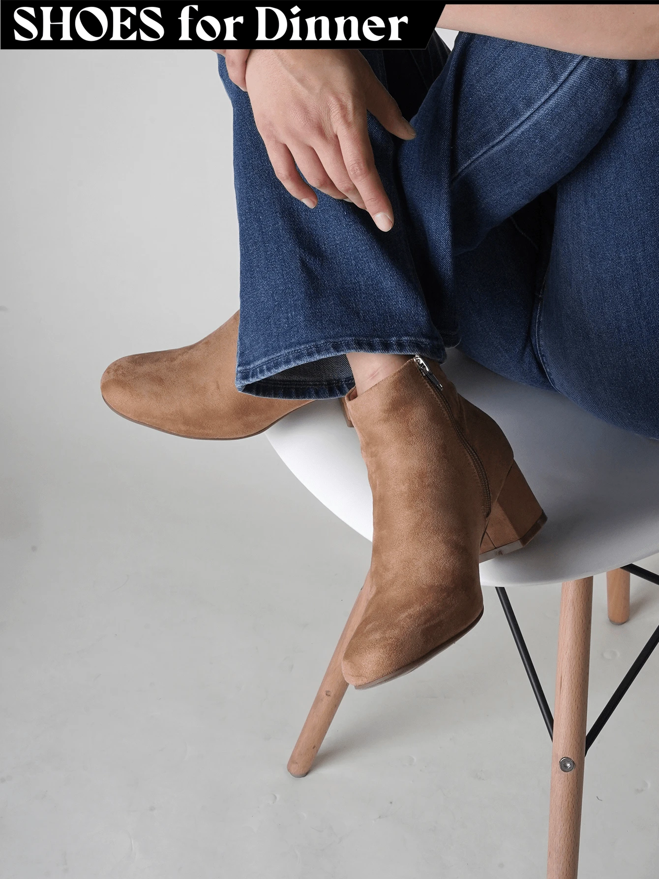 Women's Black Vegan Suede Cheetah Faux Suede Cognac Vegan Suede Natural Faux Suede Smokey Taupe White PU Chunky Low Heel Zip-Up Ankle Boots – Minimalist Round/Pointed Toe Fashion Booties [Size Up Half Size] - 天然仿麂皮 - 查看 1