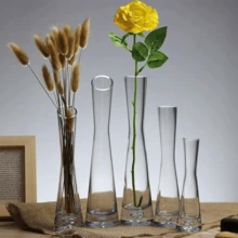 1 pièce Vase à fleurs mini artistique à bouche plate en verre transparent de style européen minimaliste, convient pour la décoration d'étagère moderne de la maison, mariage, vase en céramique givré élégant, décoration de la maison, vase, centre de table, décoration de table, décoration de la pièce, vase en verre