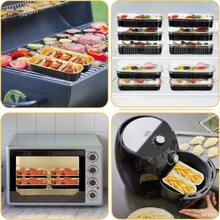 60 moldes para tarta de hornear desechables con tapa+cuchara. Nuestros mini moldes para tartas están hechos de papel de aluminio de calidad alimentaria, que puede mantener su forma tanto a temperaturas frías como calientes  para su uso en vaporeras, hornos, frigoríficos y freidoras de aire.Nuestros mini moldes para hornear pan se pueden utilizar para fiestas de cumpleaños, picnics al aire libre, barbacoas, bodas, etc. También es ideal para regalar a amigos o hacer pasteles para vender en panaderías. Se puede utilizar para tartas, creme brulee, gelatinas, leche al horno y otros postres. - Negro y dorado black gold - Ver 6