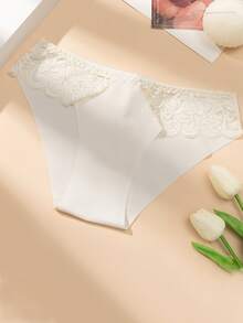 4pcs Women's Solid Color Sexy Lace Trim Seamless Breathable Low-Rise Briefs