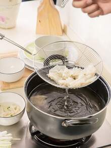1 Stück Edelstahl Spinnen-Schöpfkelle, langstieliger Metallschaumlöffel zum Frittieren von Lebensmitteln, Pasta und Nudeln, perfekt zum Kochen und Frittieren, langanhaltend Küchenutensil für Pasta und mehr - Verschiedenfarbig - Übersicht 2