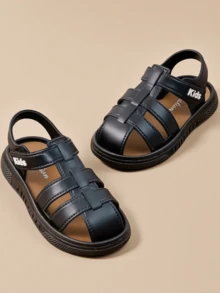 HAHABOBO 黑色新款时尚儿童凉鞋 - 纯色条纹图案,时尚简约,日常百搭,优雅大方,适合男孩、女孩和幼儿穿着。舒适柔软,平底轻便,魔术贴设计,适合户外散步、通勤、上学、海滩、花园等各种场合,也可作拖鞋穿着;完美适用于夏季、秋季及所有季节。 - 黑色 - 查看 7