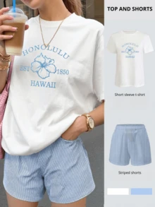 2 pcs Conjunto casual de 2 piezas de camiseta de manga corta con estampado flor Hawaii 1850 y pantalones cortos a rayas para mujer en verano - Blanco - Ver 1