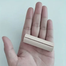 20/40 buc Suporturi din lemn pentru numere de masă pentru nunți și evenimente - Suporturi elegante pentru numere de masă, Suporturi pentru carduri de nume și fotografii, Potrivite pentru fotografii, Cartonașe, Meniuri - Perfecte pentru nunți, petreceri și evenimente, Cleme pentru carduri de nume, Cleme din lemn pentru mesaje cu numere de masă pentru restaurant și nuntă