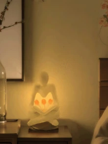 1pc Resin Statue Tulip Night Light Decoration, Modern Minimalist Living Room Home Decor Abstract Creative Personalized Ornament Birthday Gift