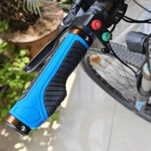 Puños de manillar de bicicleta ZTTO Ergonómicos con bloqueo, antideslizantes con tapones, Agarre de manillar de bicicleta de montaña AG-42 de aleación + goma - Multicolor - Ver 5