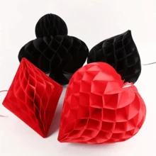 4/8 件扑克纸蜂窝悬挂装饰，3D 蜂窝悬挂装饰，适用于拉斯维加斯生日派对，黑色和红色扑克纸天花板装饰，游戏之夜派对天花板装饰，万圣节装饰，圣诞节装饰，多用途，适用于个性化礼品，赌场装饰，酒吧派对，生日派对，生日用品，婚礼餐桌中心装饰，生日礼物，饮酒派对，单身派对，户外庭院花园装饰，新年装饰 - 彩色 - 查看 7