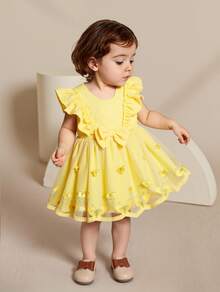 SHEIN Vestido elegante de malla para bebé niña con moño, volantes y patrones de jacquard - Amarillo - Ver 1