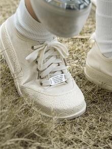 1pc Personalized Stainless Steel Shoe Tag Custom Engraved Name Shoelace Clip Shoe Lace Charm Nameplate Gift For Runners Cyclists Her Him - Multicolor - View 4
