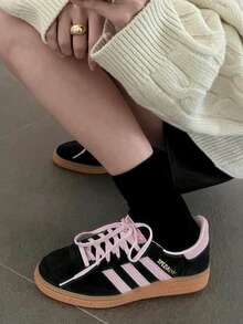 Core Black / Clear Pink / Gum