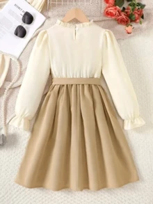 女童优雅 3D 花卉蕾丝设计荷叶边领长袖溜冰裙，适合春秋季节