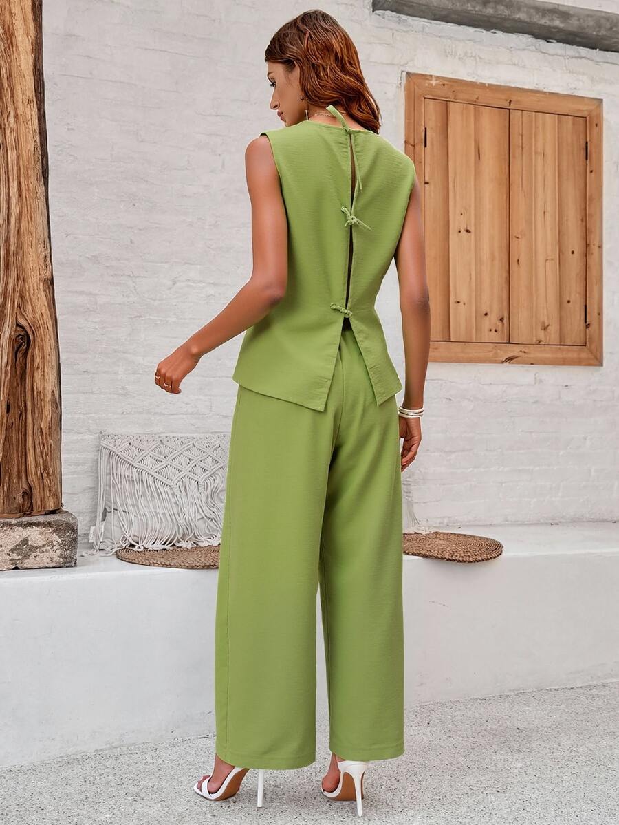 Conjunto Elegante de Blusa y Pantalón para Mujer en Tela Delgada con Apertura en la Espalda y moños. - Verde - Ver 1