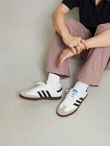 Adidas Samba OG Premium Sneakers, Timeless Retro Trainers In Fall Tones, Leather & Suede Construction, Low-Top Casual Sneaker For Outdoor, Sports, Sambas For School And Work, Daily Shoes For Skate Outfit - 白色 - 查看 1
