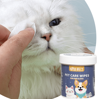 1 boîte contient 200 pièces de lingettes pour les yeux et les oreilles des animaux de compagnie, formule douce pour éliminer les taches de larmes chez les chats et les chiens. Produit essentiel pour les soins oculaires des animaux de compagnie. Nettoyage du visage, des yeux, des oreilles, des pattes et des fesses. Comprend des lingettes pour les yeux + une brosse pour les doigts ou un ensemble de mousse de nettoyage pour les pattes
