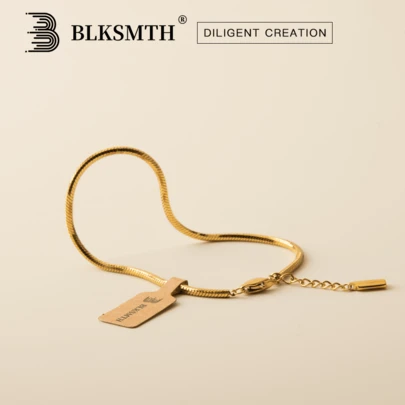  BLKSMTHMETAL BRACELET IN THE SHAPE OF SNAKE BONES