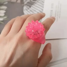 مجموعة من 5 خواتم مطاطية ناعمة وومضة LED، خواتم ومضة للحفلات، مناسبة لديكور الحفلات، التزيين الشخصي، خواتم فراولة، خواتم وردية، خواتم تاج، خواتم نجمية، خواتم زهرية، خواتم كرة شعر، أضواء خواتم قلب، خواتم فلورسنت LED - متعدد الألوان - مشاهدة 9