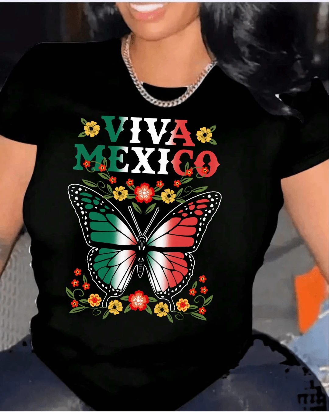 Camiseta de mujer cuello redondo manga corta estampado, mariposa patriota VIVA México fiesta patria , blusas playeras gráficas para mujer - Negro - Ver 1