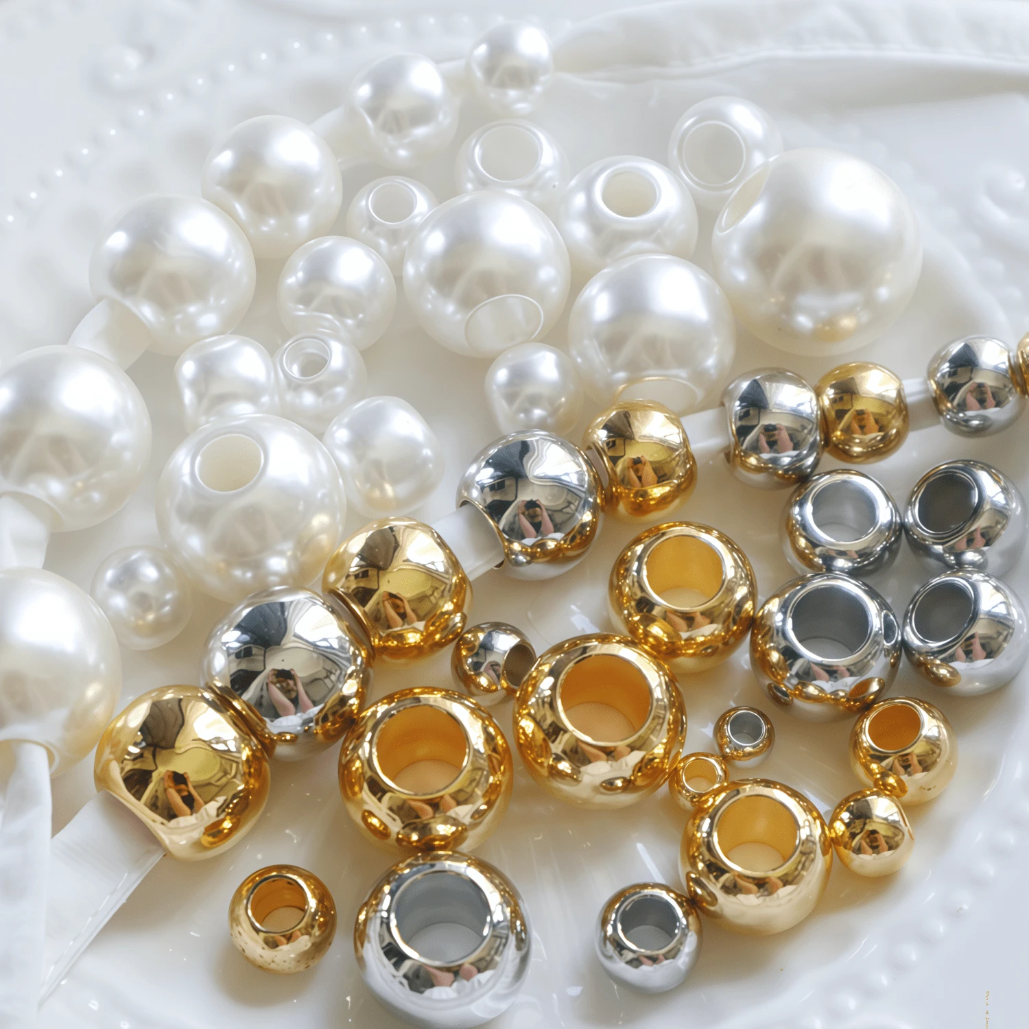 10/20/50/100pcs Faux Pearl Large Hole Plastic Beads, Silver/Gold/Acrylic DIY Loose Beads For Jewelry Making Accessories - Gold - View 1