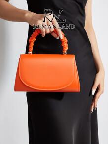 REMANLAND 这款纯色女士手提包采用优雅的PU皮革材质制成，配有磁吸式翻盖开合，适合女士斜挎包和包袋，斜挎包配有可拆卸金属链条，时尚女士商务包，内置隐藏式卡位。它是派对女孩、新娘和大学生的完美钱包，适合派对、舞会、宴会、派对、婚礼，也是馈赠佳品。 - 橘色 - 查看 4