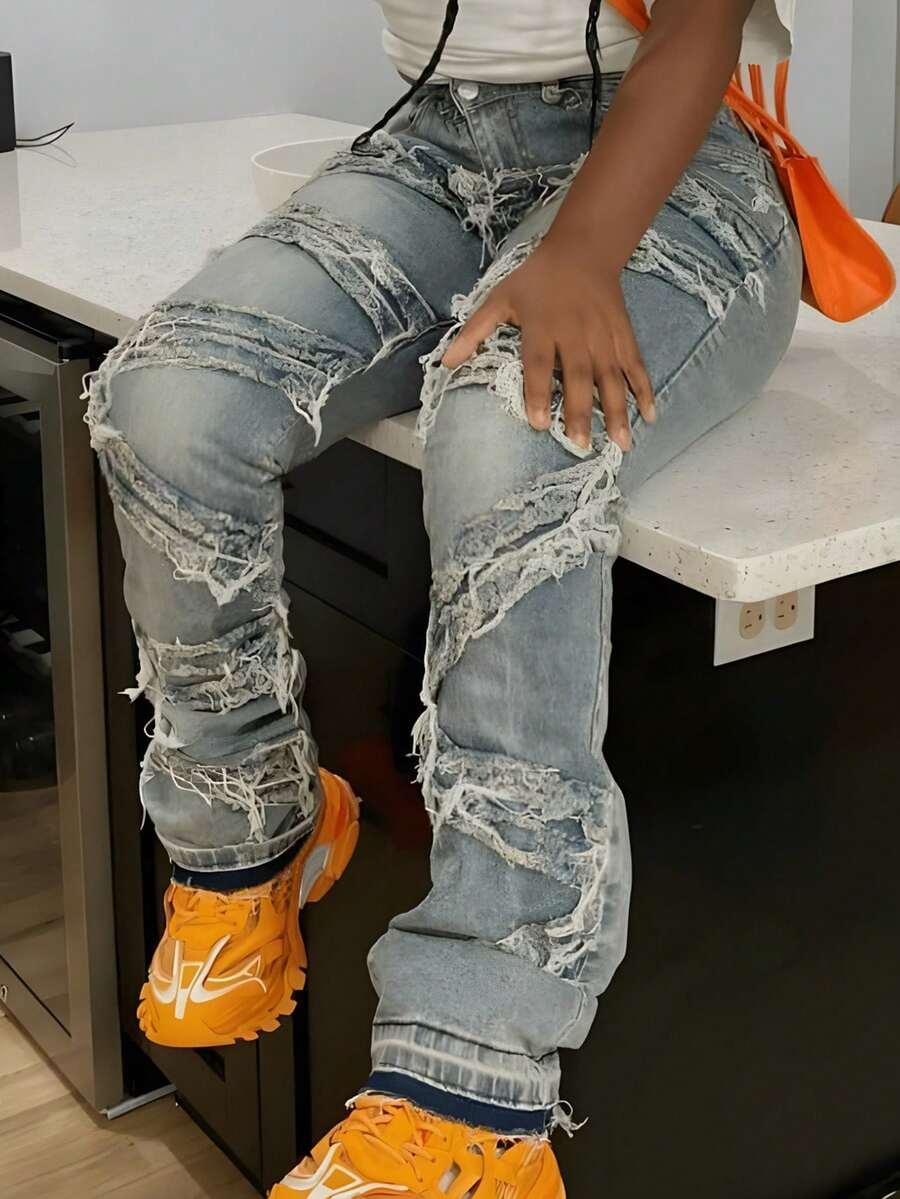 Y2K 90年代街头风做旧牛仔裤，斜插口袋，松紧带，毛边设计，独特流苏造型，适合假日、节日、秋季穿着 - 女款